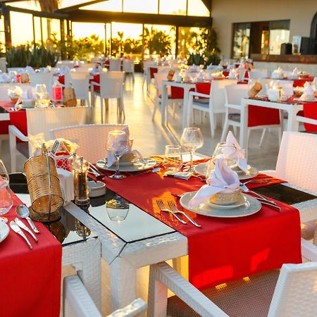 Hotel Justiniano Club Park Conti Okurcalar Zewnętrze zdjęcie